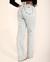 CALÇA JEANS WIDE LEG DETALHE PUÍDOS na internet