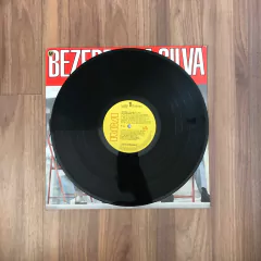 LP Bezerra Da Silva – Alô Malandragem, Maloca O Flagrante! (1986) na internet