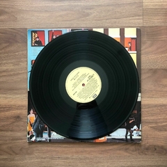LP Blitz – Rádio Atividade (1983) - Molotov Discos 