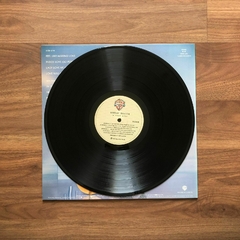 LP George Benson – In Your Eyes (1983) - Molotov Discos 