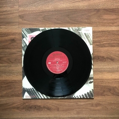 LP Queen – The Works (1984) na internet