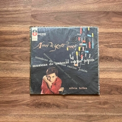 LP Silvia Telles ‎– Amor De Gente Moça (Musicas De Antonio Carlos Jobim) MONO (1959)