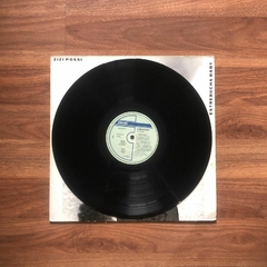 LP Zizi Possi – Estrebucha Baby (1989) - Molotov Discos 