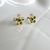 Brinco Flor Pequena Com Miolo Pedra Banhado a Ouro 18K - comprar online