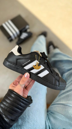 Adidas SuperStar - Unissex - comprar online