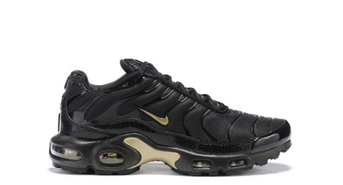 TENIS AIR MAX TN PRETO/DOURADO