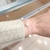 Pulseira de Bolinhas Diamantadas Folheada à Prata