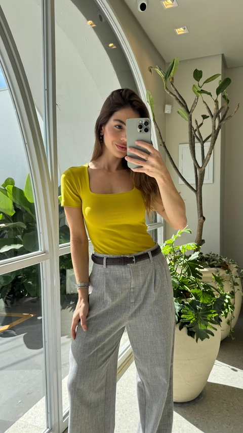 Blusa Charlotte Abacate - comprar online