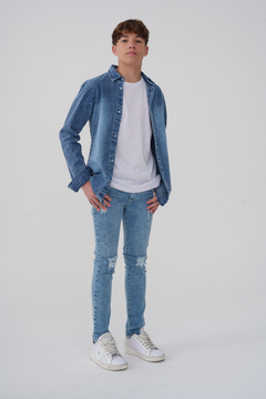 CAMISA CLASICA JEAN CON BOTONES SNAP en internet