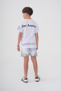 REMERA ESTAMPA DELANTERA Y ESPALDA BLANCO LOS ANGELES - tienda online