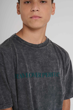 1151- REMERA TEÑIDA GRIS TOPO GIAN - Gimos Tienda Mayorista