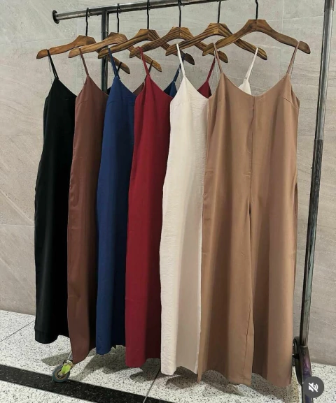 Macacão Leila - comprar online