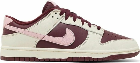 Nike Dunk Low Premium Valentine's Day' 2023