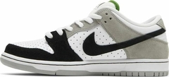 Nike Dunk Low SB 'Chlorophyll' - comprar online