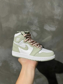 AIR JORDAN 1 RETRO HIGH OG 'SEAFOAM" na internet