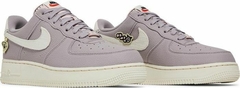 Nike Air Force 1 '07 SE 'Air Sprung' na internet