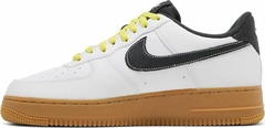 Nike Air Force 1 LV8 'Go The Extra Smile' na internet