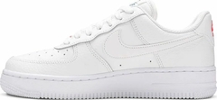 Nike Air Force 1 '07 Essential 'Summit White Solar Red' na internet