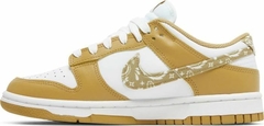 Nike Dunk Low 'Barley Paisley' na internet