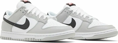 Nike Dunk Low SE 'Lottery Pack - Grey Fog' na internet