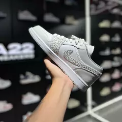 AIR JORDAN 1 LOW PREMIUM ' ELEPHANT PRINT - A22 SNEAKERS  | Loja Online de Sneakers 