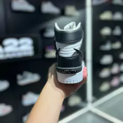 TÊNIS NIKE DUNK HIGH X AMBUSH ' BLACK ' - A22 SNEAKERS  | Loja Online de Sneakers 