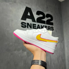 AIR JORDAN 1 LOW GS ' EDGE GLOW ' ( PRONTA ENTREGA ) - A22 SNEAKERS  | Loja Online de Sneakers 