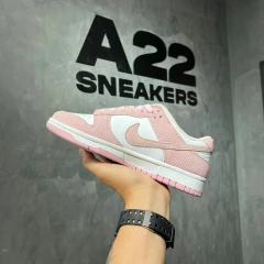 Dunk Low 'Pink Corduroy' ( PRONTA ENTREGA ) - A22 SNEAKERS  | Loja Online de Sneakers 