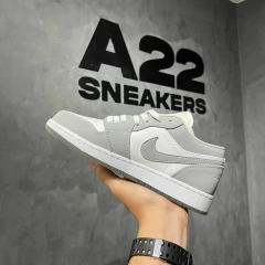 AIR JORDAN 1 LOW WOLF GREY ( PRONTA ENTREGA ) - A22 SNEAKERS  | Loja Online de Sneakers 