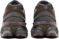 NEW BALANCE 9060 TRUFFLE na internet