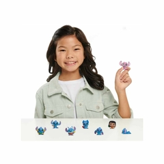 Brinquedo Disney Doorables Stitch 08 Bonecos Colecionáveis - 4Best Play - e-commerce de brinquedos infantis