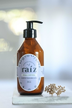 CREMA CORPORAL Manos y Cuerpo