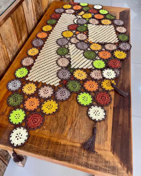 Jogo De Caminho De Mesa Tons de Inverno 3 Peças Crochê Artesanal - comprar online