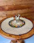 Toalha De Mesa Redonda Primavera 90cm Crochê Artesanal - comprar online