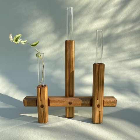 Vaso Floreira de mesa FOFINHA - Madeira: Tauari