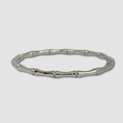 R262 - Bracelete Skell