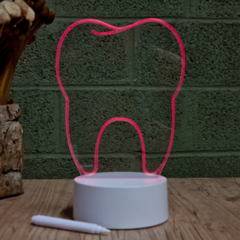 Luminária Lousa de escrever formato de Dente - Dentista