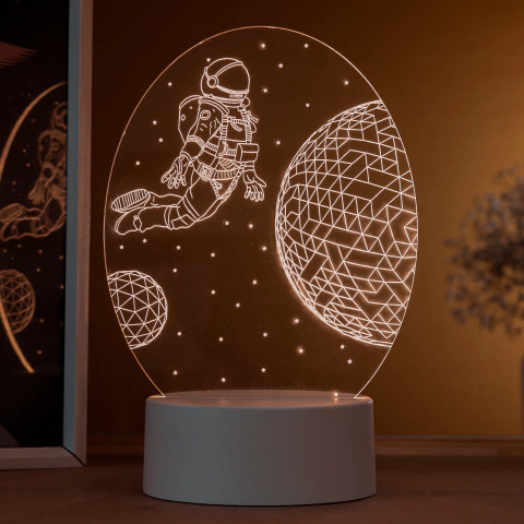 Luminária led 3D - Astronauta com planeta