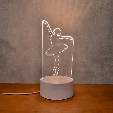 Luminária Bailarina, balé na internet