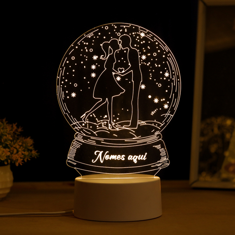 Luminária Led - Casal no Globo - Personalize com os nomes na internet