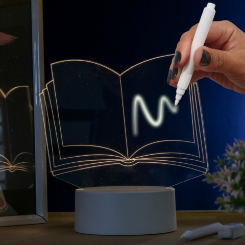 Luminária Lousa de Escrever livro aberto + canetinha
