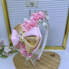 Tiara Rosas/Bordado