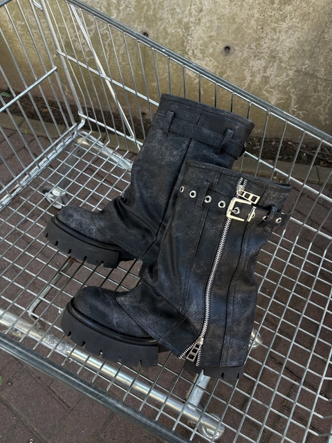 Borcegos Kenya Gris $90000 Efectivo - comprar online