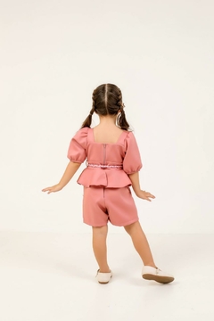 Macacão Rosê Curto - Infantil na internet