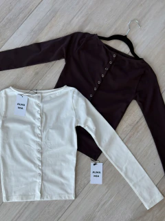 remera comfy - buttons - comprar online