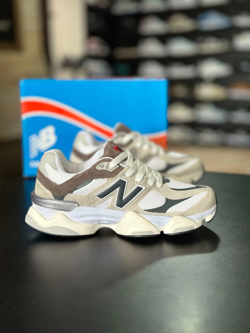 NB 9060 Bege Onix
