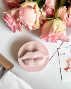 Candelabro labios - comprar en línea