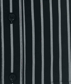 Camisa Negra con Rayas en internet