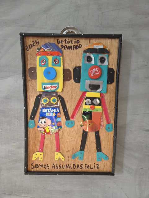 Quadro Somos Assumidas Feliz - comprar online