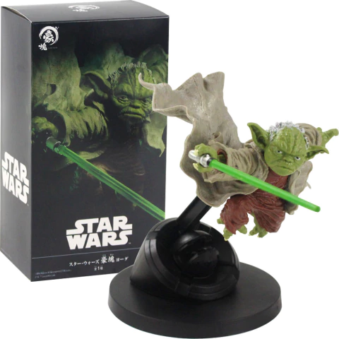 Action Figure Mestre Yoda (Sabre de Luz) | Star Wars